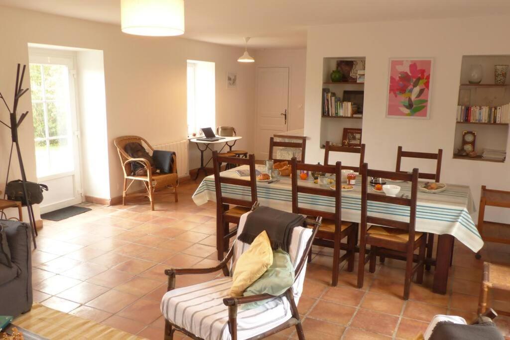 Crac'H, Grande Maison De Vacances Au Calme Crach Exterior photo